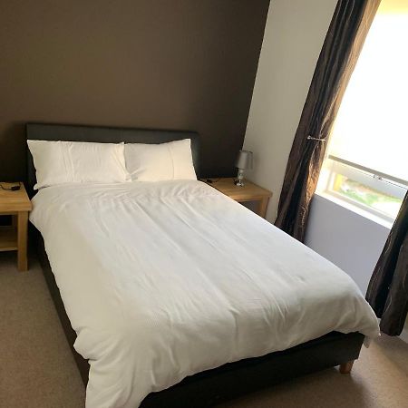 1 Bedroom Central Flat With Parking Space Edimburgo Esterno foto